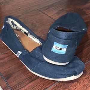 TOMS Shoes